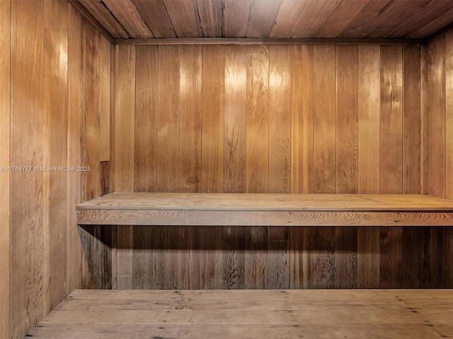 900 NE 195th St Unit 504, Miami, FL 33179 - view of sauna