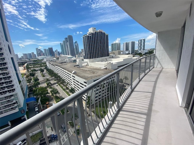 1750 N Bayshore Dr Unit 1606, Miami, FL 33132 - balcony with a view of skyline