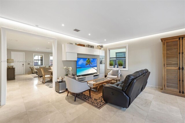 9835 NW 86th Ter, Doral, FL 33178 - living room with visible vents and recessed lighting