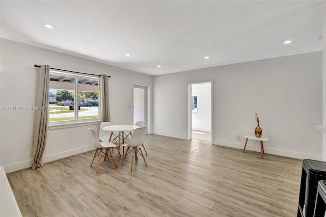 843 SW 20th St, Fort Lauderdale, FL 33315 - dining room with recessed lighting, light wood-style flooring, and baseboards