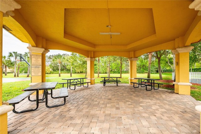 4261 SW 126th Ave, Miramar, FL 33027 - view of property's community with a lawn