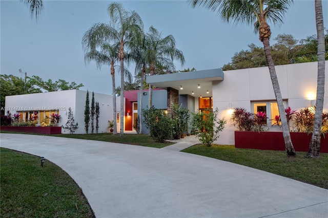 12301 SW 107th Ave, Miami, FL 33176 - contemporary home with stucco siding and a front lawn