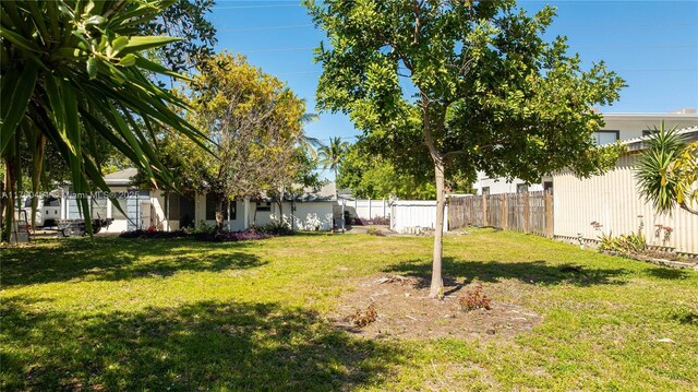 1309 N 24th Ave, Hollywood, FL 33020 - photo 14