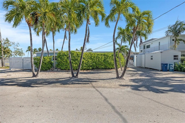 230 Jolly Roger Dr, Key Largo, FL 33037 - photo 2