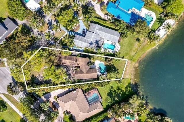 13575 SW 72nd Ave, Pinecrest, FL 33156 - view of property location with property boundaries highlighted