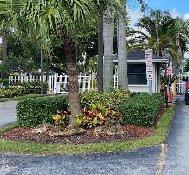 exterior space with fence