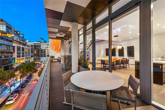 balcony with outdoor dining space