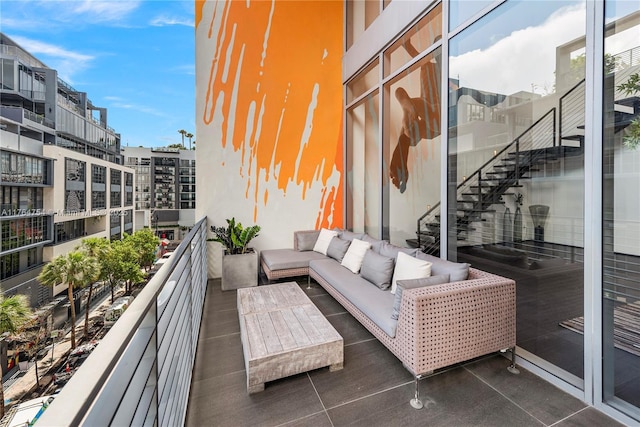 balcony featuring an outdoor hangout area