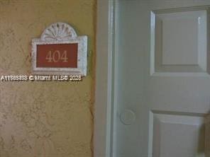 8353 Lake Dr Unit 404, Doral, FL 33166 - photo 2