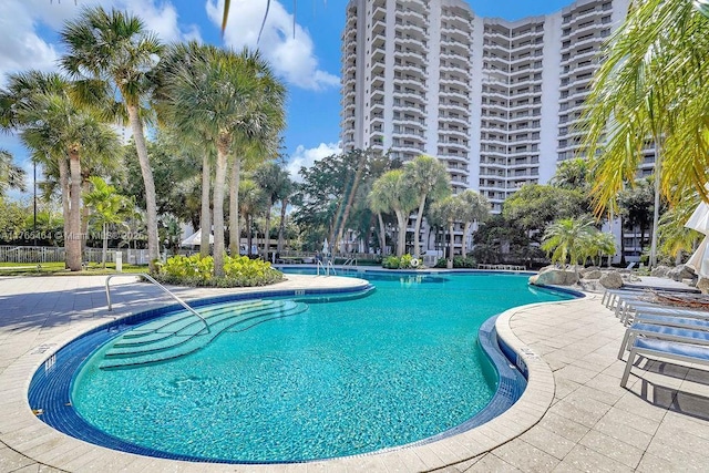 3300 NE 191st St Unit Lp03, Aventura, FL 33180 - community pool with a patio