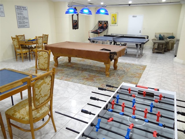 3725 S Ocean Dr Unit 607, Hollywood, FL 33019 - recreation room with billiards, recessed lighting, and baseboards