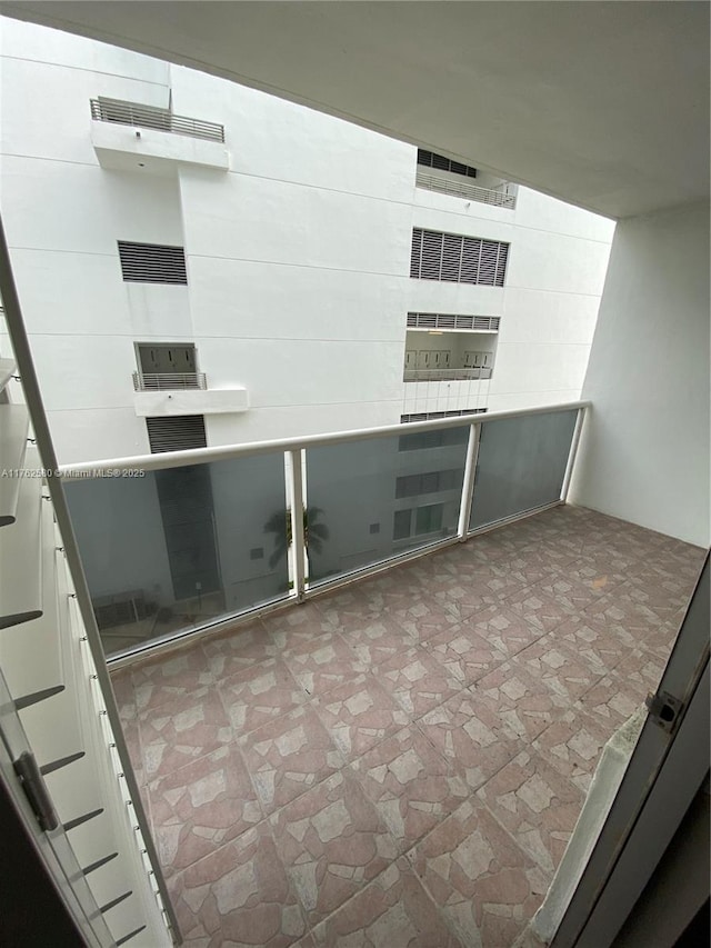 3725 S Ocean Dr Unit 607, Hollywood, FL 33019 - view of laundry area