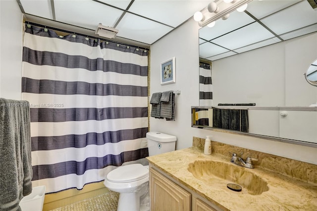 2811 Somerset Dr Unit 405, Lauderdale Lakes, FL 33311 - full bath featuring a shower with shower curtain, toilet, and vanity