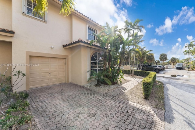 789 NE 195th St, Miami, FL 33179 - photo 33