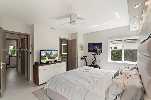 bedroom featuring multiple windows, visible vents, ceiling fan, and recessed lighting