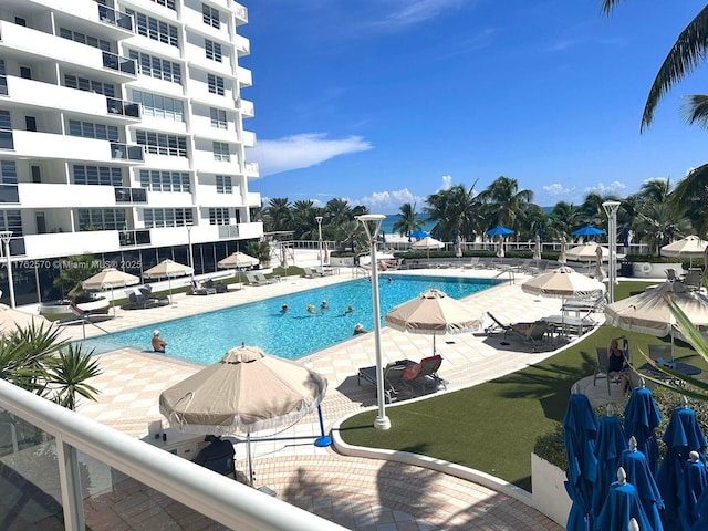100 Lincoln Rd Unit 1231, Miami Beach, FL 33139 - community pool featuring a patio