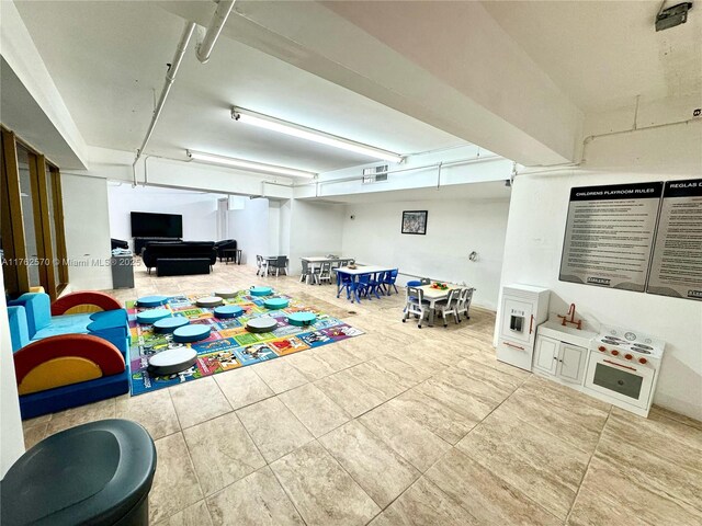 100 Lincoln Rd Unit 1231, Miami Beach, FL 33139 - playroom with tile patterned floors