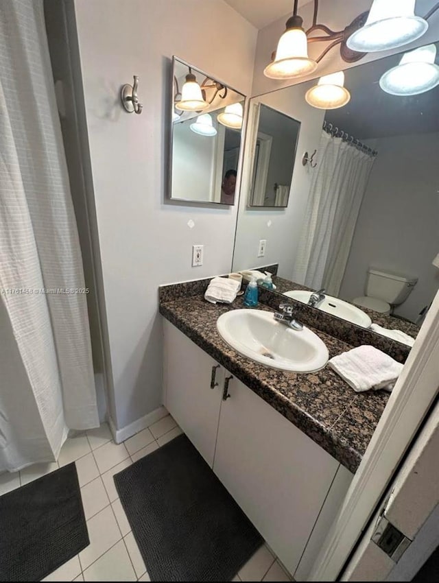 19555 E Country Club Dr Unit 8507, Aventura, FL 33180 - full bath featuring vanity, tile patterned floors, and baseboards