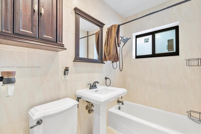 85 NE 171st Ter, North Miami Beach, FL 33162 - photo 10