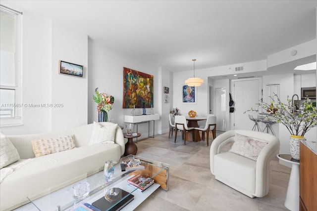 888 Brickell Key Dr Unit 1502, Miami, FL 33131 - view of living area