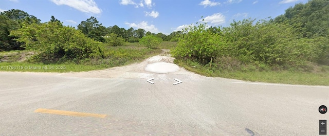 410 N Mayoral St, Montura Ranches, Clewiston, FL 33440 - photo 1