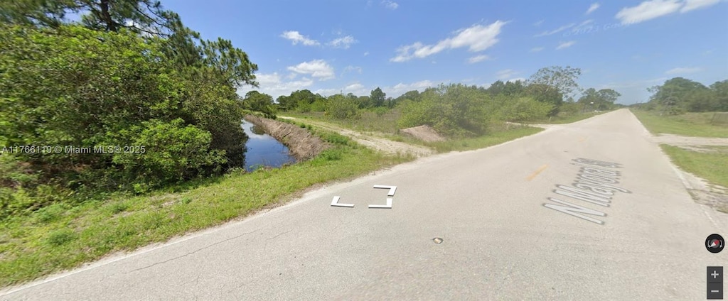 410 N Mayoral St, Montura Ranches, Clewiston, FL 33440 - photo 2