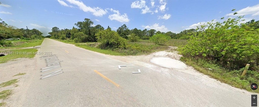 410 N Mayoral St, Montura Ranches, Clewiston, FL 33440 - photo 3