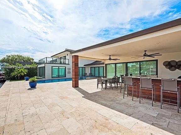 1025 Diplomat Pkwy, Hollywood, FL 33019 - photo 2