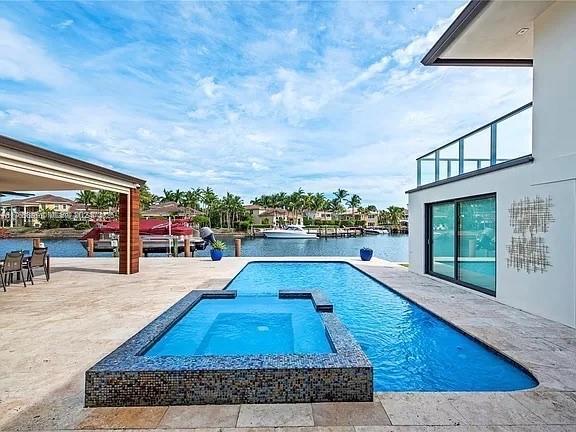 1025 Diplomat Pkwy, Hollywood, FL 33019 - photo 4