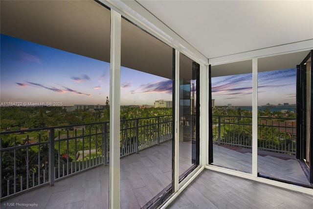 1000 Quayside Ter Unit 903, Miami, FL 33138 - view of balcony