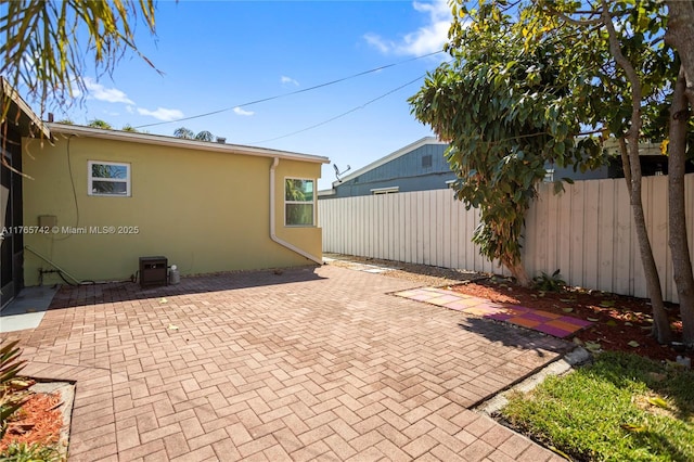 5233 NE 4th Ave, Oakland Park, FL 33334 - view of patio / terrace with fence