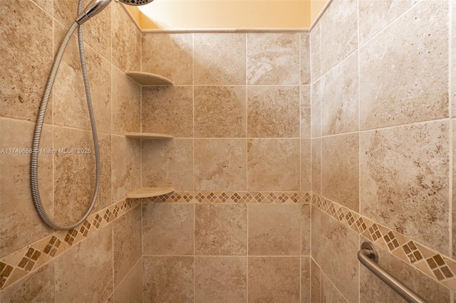 311 NW 197th Ave, Pembroke Pines, FL 33029 - room details with tiled shower