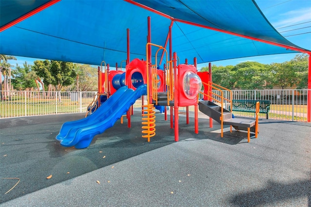 15852 SW 14th St, Pembroke Pines, FL 33027 - view of communal playground