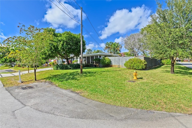 3449 NE 17th Way, Oakland Park, FL 33334 - view of front of home