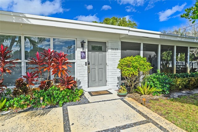 3449 NE 17th Way, Oakland Park, FL 33334 - view of doorway to property