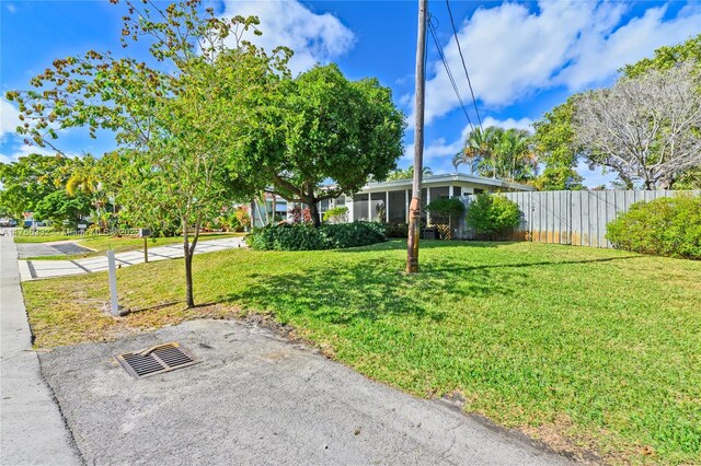 3449 NE 17th Way, Oakland Park, FL 33334 - view of front of property