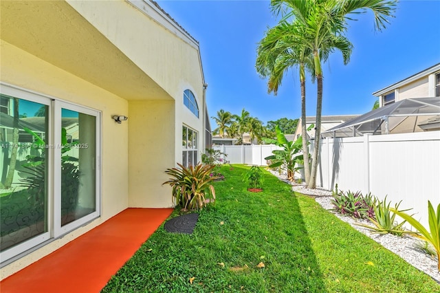 view of yard featuring fence