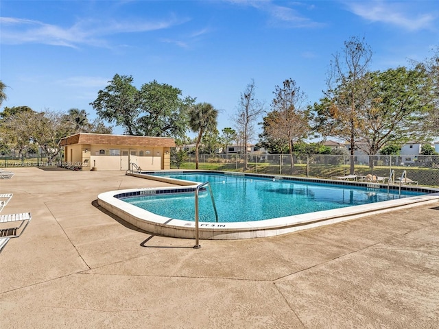 800 NE 195th St Unit 716, Miami, FL 33179 - pool with a patio and fence
