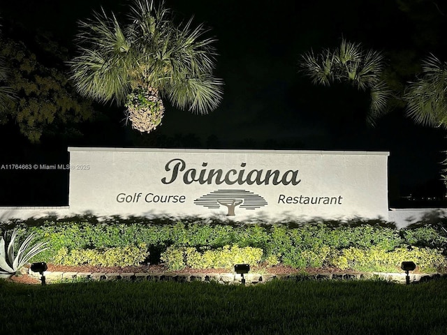 view of community / neighborhood sign