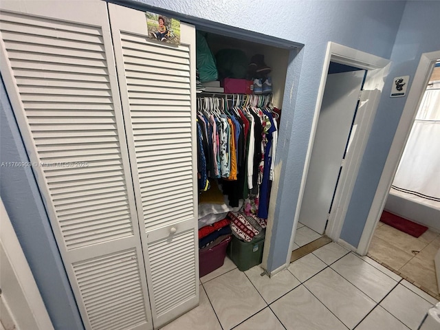 417 NW 84th St Unit 417, Miami, FL 33150 - view of closet