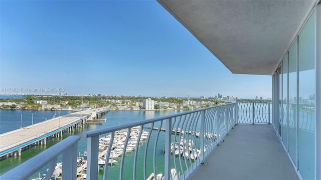 7601 E Treasure Dr Unit 1518, North Bay Village, FL 33141 - balcony featuring a water view and a city view