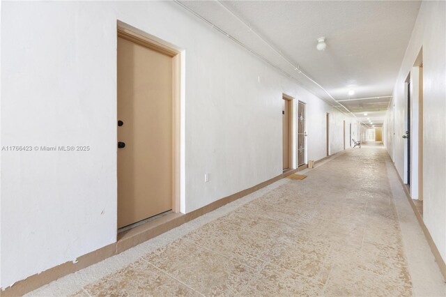 3040 NE 16th Ave Unit 104, Oakland Park, FL 33334 - view of hall