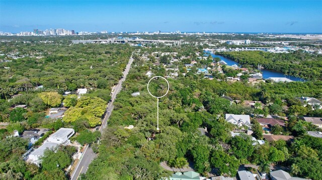 2410 SW 29th Way, Fort Lauderdale, FL 33312 - aerial view of property's location with nearby urban area and a large body of water