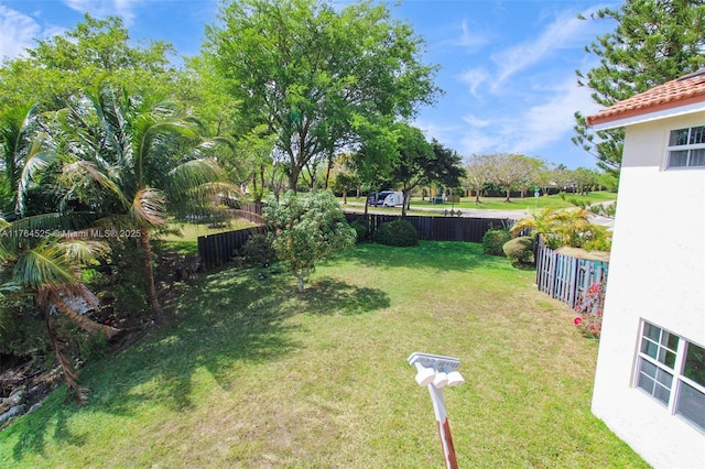 view of yard featuring a fenced backyard