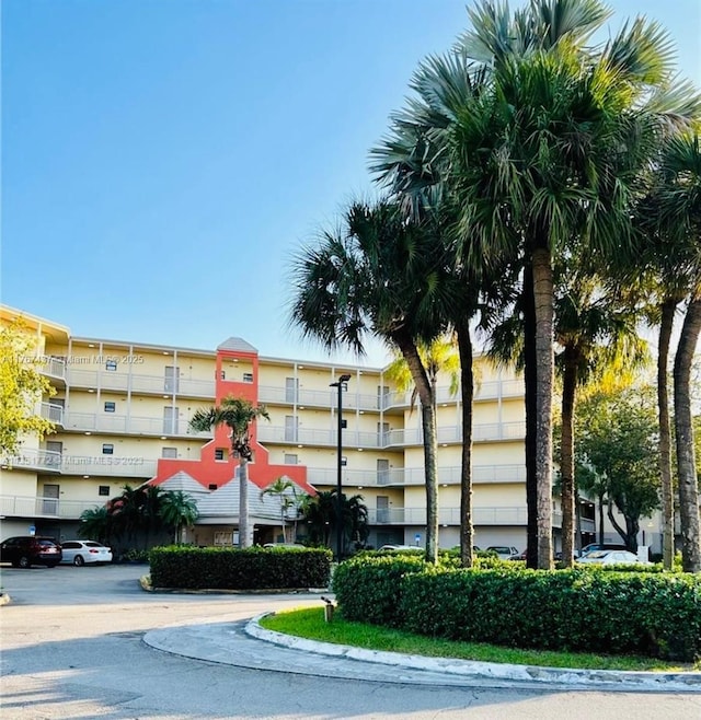8290 Lake Dr Unit 310, Doral, FL 33166 - photo 17