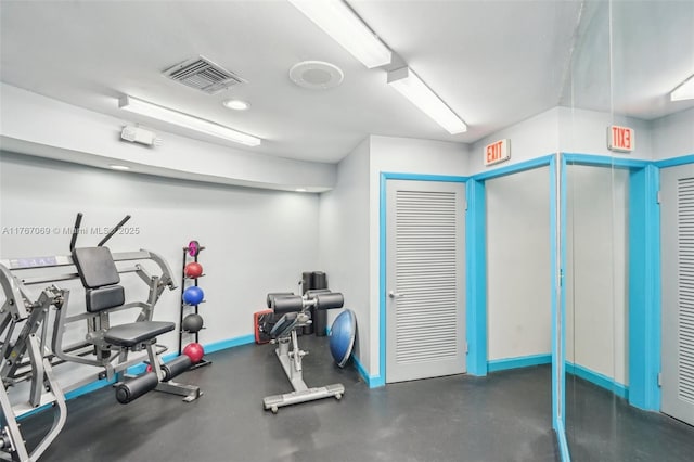 5081 SW 154th Pl, Miami, FL 33185 - workout room featuring baseboards