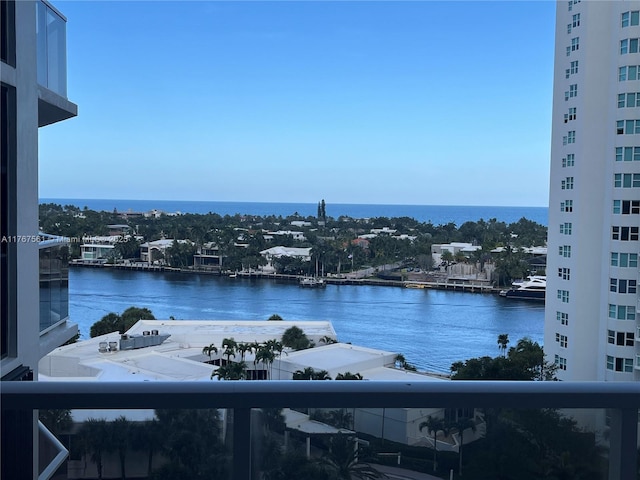 20281 E Country Club Dr Unit 810, Aventura, FL 33180 - view of water feature