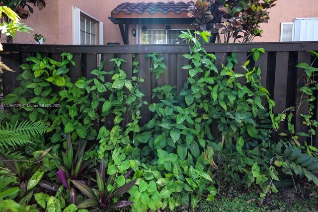 10772 N Kendall Dr Unit G5, Miami, FL 33176 - view of gate