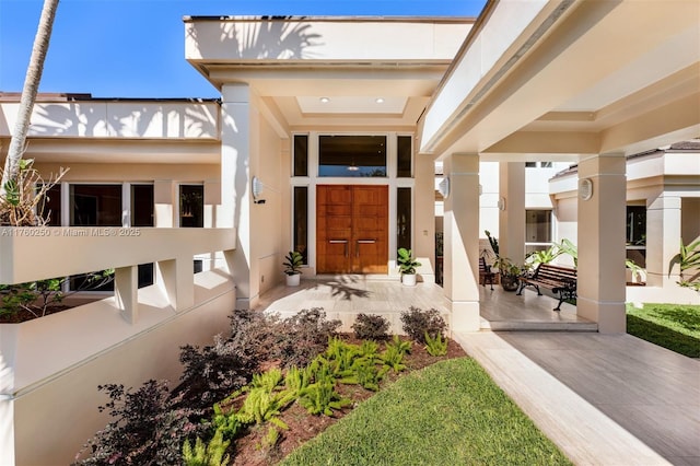 665 Leucadendra Dr, Coral Gables, FL 33156 - entrance to property featuring stucco siding