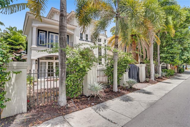 821 SE 2nd Ct, Fort Lauderdale, FL 33301 - photo 3
